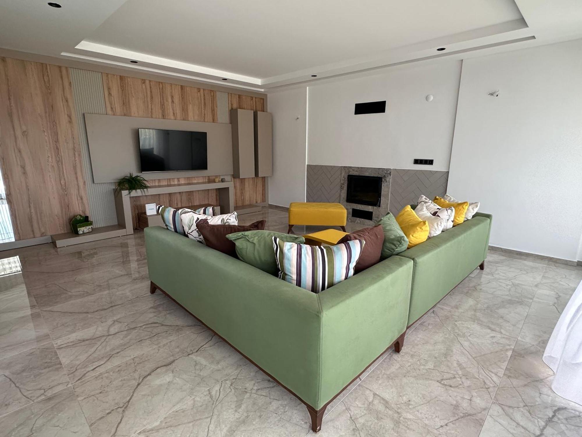 Argun Private * Kuşadası